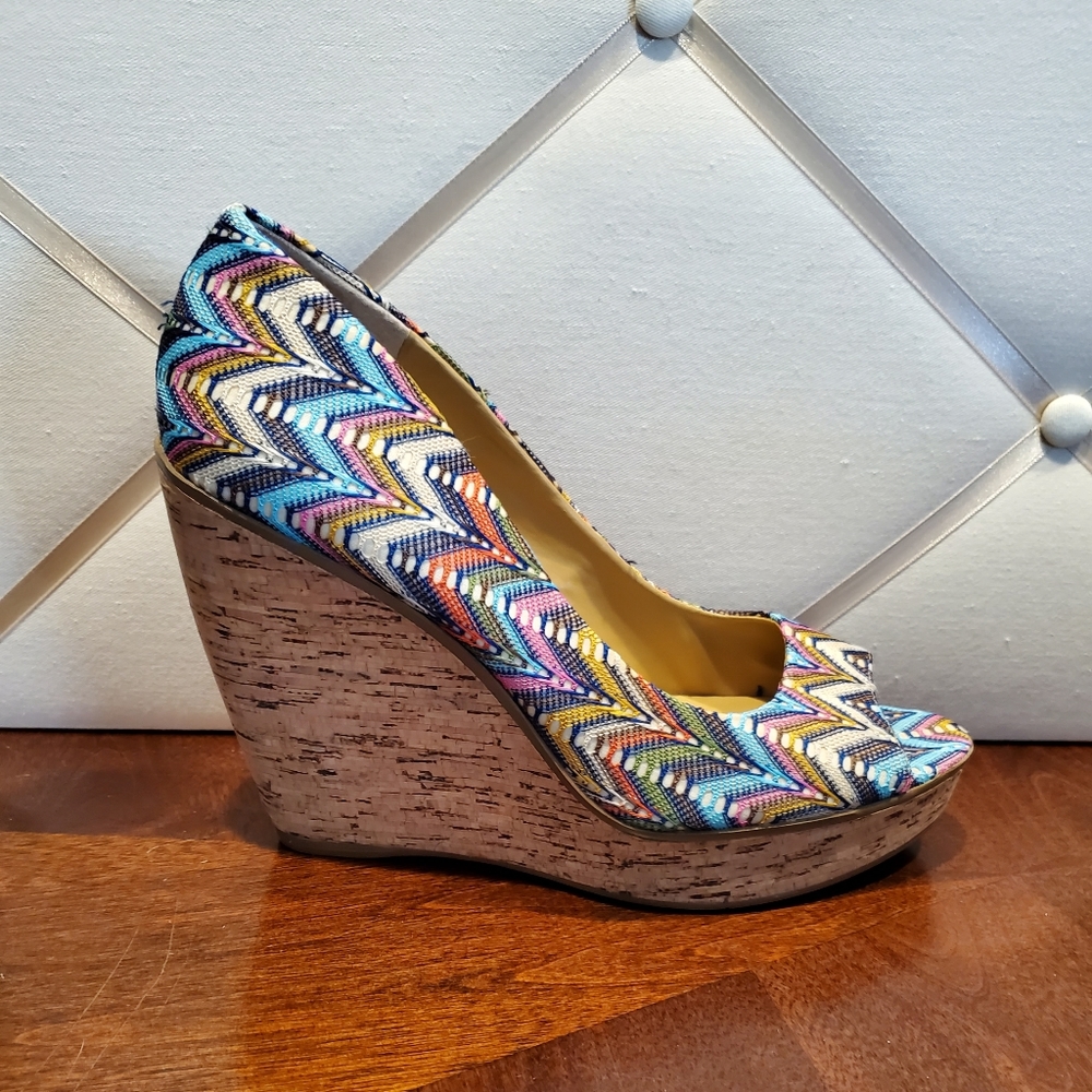 Nine West Wild Thingo Chevron Wedge - Picture 8 of 13